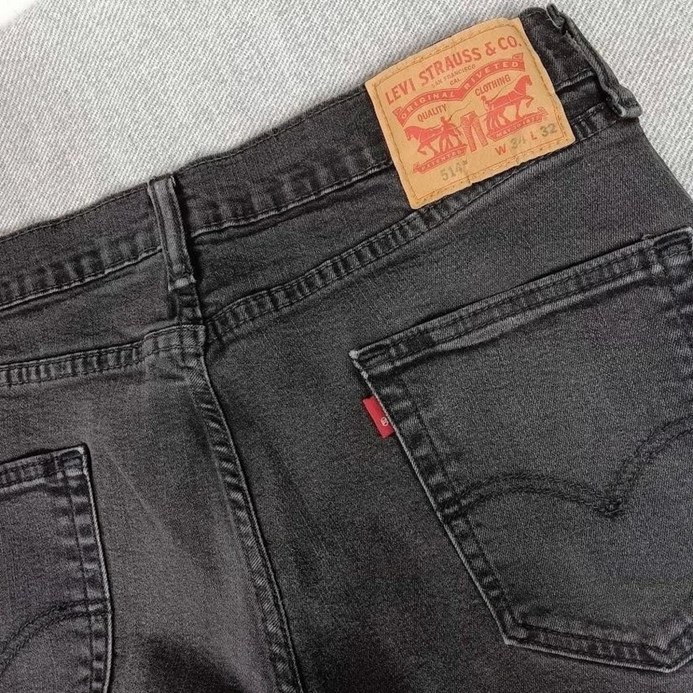 Levi's 514 Jeans Mens 34x32 Black Straight Leg Denim Stretch Classic‎ 99% Cotton